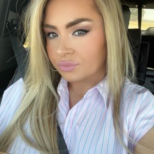 Meet your Posher, Brittany